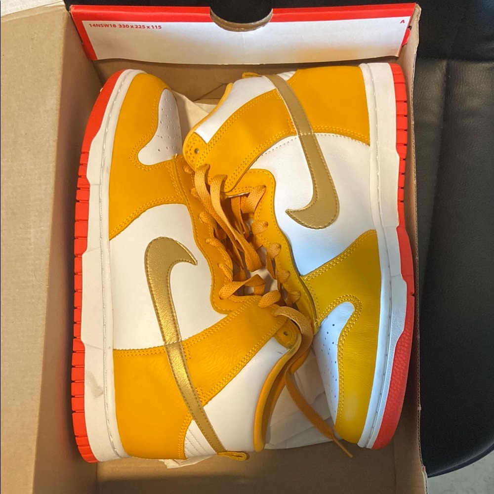 Nike Dunk High Yellow and White Sneakers